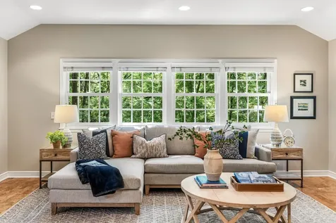 1420 Alpine Pass Golden Valley MN 55416