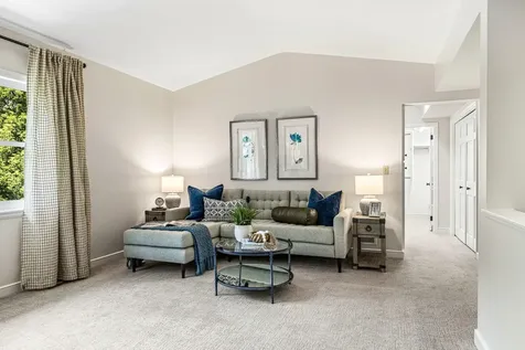 1420 Alpine Pass Golden Valley MN 55416