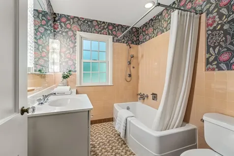 1420 Alpine Pass Golden Valley MN 55416