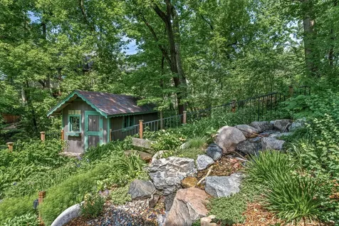 1420 Alpine Pass Golden Valley MN 55416