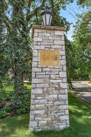 1420 Alpine Pass Golden Valley MN 55416