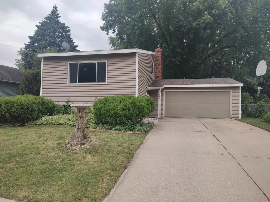 1404 City View Court NE Rochester MN 55906