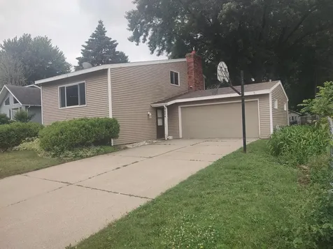 1404 City View Court NE Rochester MN 55906