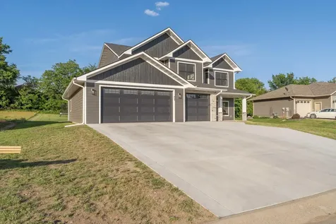 409 Sunflower Court Cannon Falls MN 55009