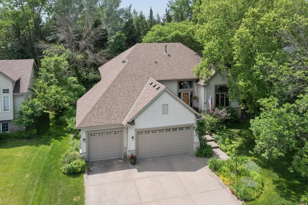 638 Oakwood Drive Shoreview MN 55126