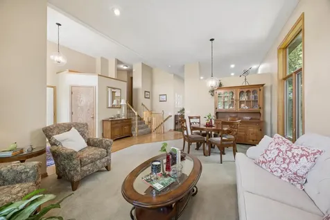 638 Oakwood Drive Shoreview MN 55126
