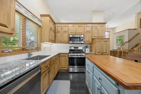 638 Oakwood Drive Shoreview MN 55126