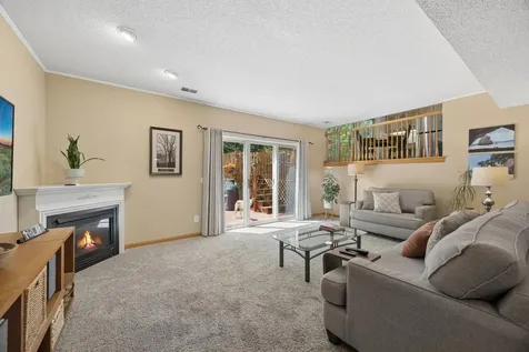 638 Oakwood Drive Shoreview MN 55126