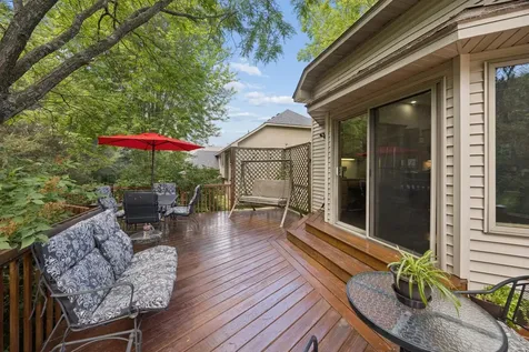 638 Oakwood Drive Shoreview MN 55126
