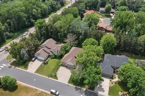 638 Oakwood Drive Shoreview MN 55126