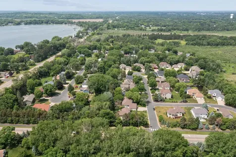 638 Oakwood Drive Shoreview MN 55126