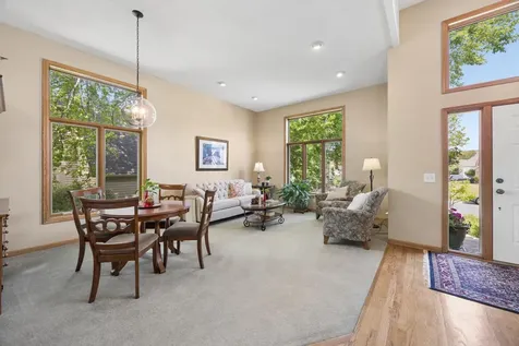 638 Oakwood Drive Shoreview MN 55126