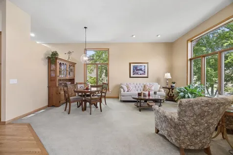 638 Oakwood Drive Shoreview MN 55126