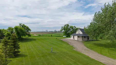 12860 47th Street SE Fingal ND 58031