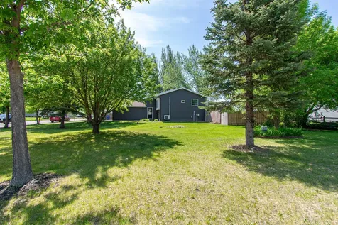 3313 39th Street S Moorhead MN 56560