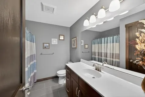 2287 Phoenix Road SW Rochester MN 55902