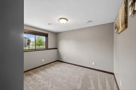 2287 Phoenix Road SW Rochester MN 55902