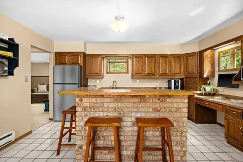 5558 E Grandview Road Proctor MN 55810