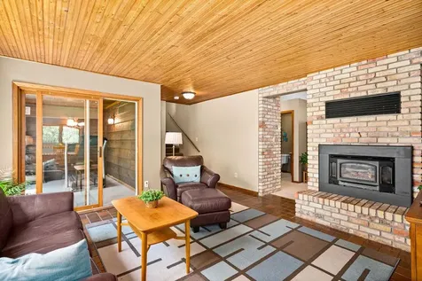 5558 E Grandview Road Proctor MN 55810