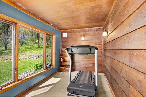 5558 E Grandview Road Proctor MN 55810