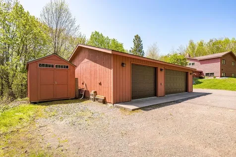 5558 E Grandview Road Proctor MN 55810