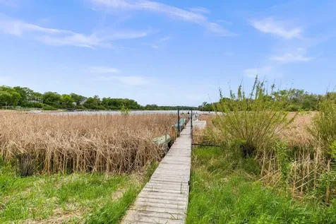 1304 W Medicine Lake Drive Plymouth MN 55441