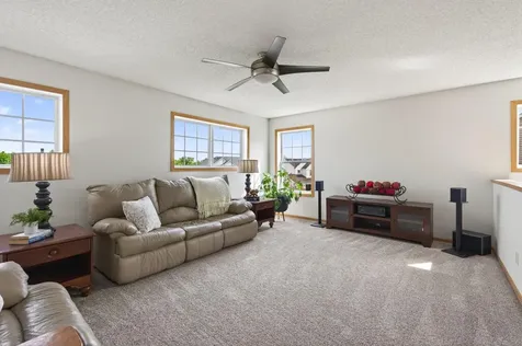 14209 Bayberry Trail Rosemount MN 55068