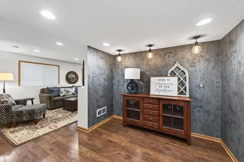 14209 Bayberry Trail Rosemount MN 55068