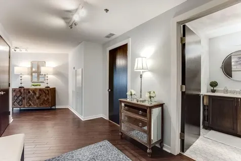 1240 S 2nd Street Minneapolis MN 55415
