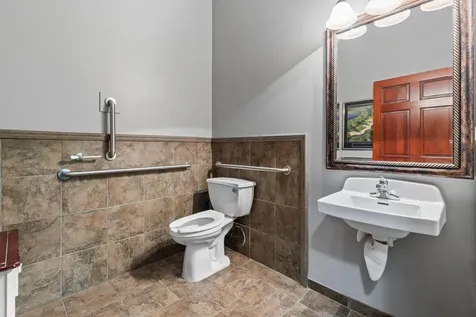 9340 Hennepin Town Road Eden Prairie MN 55347