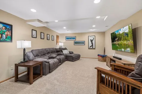 10455 170th Street W Lakeville MN 55044