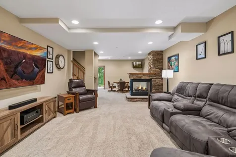 10455 170th Street W Lakeville MN 55044
