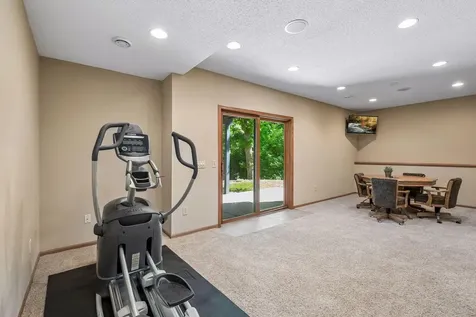 10455 170th Street W Lakeville MN 55044