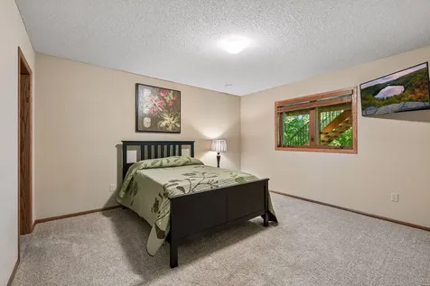 10455 170th Street W Lakeville MN 55044
