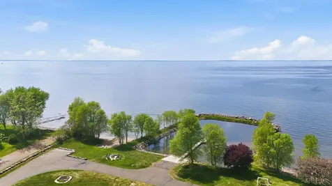 33176 170th Lane Isle MN 56342