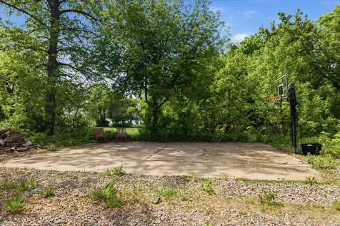 33176 170th Lane Isle MN 56342