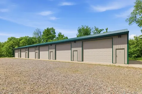 33176 170th Lane Isle MN 56342