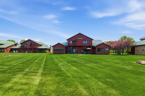 33176 170th Lane Isle MN 56342