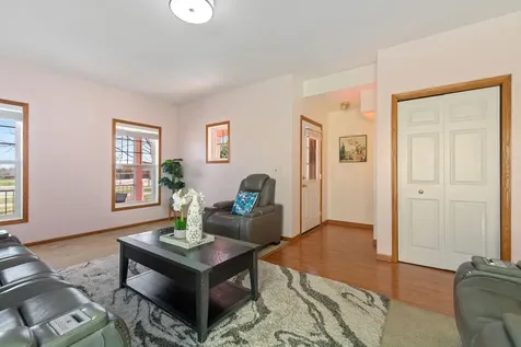 114006 Hundertmark Road Chaska MN 55318