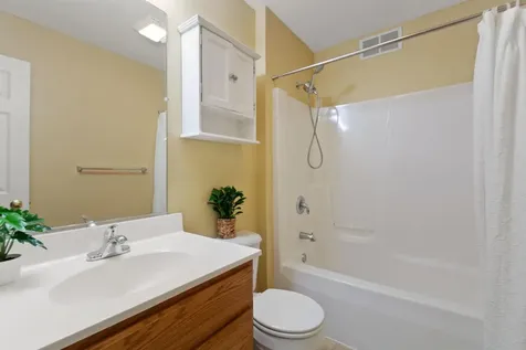 114006 Hundertmark Road Chaska MN 55318