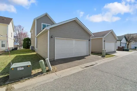 114006 Hundertmark Road Chaska MN 55318