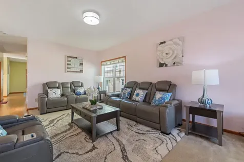 114006 Hundertmark Road Chaska MN 55318