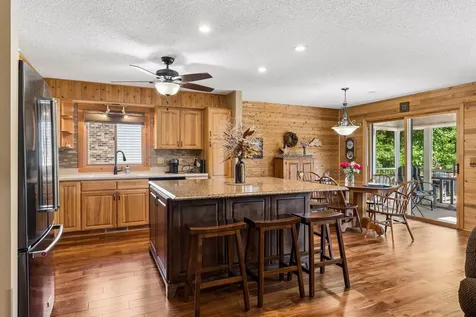 8124 W 102nd Street Bloomington MN 55438