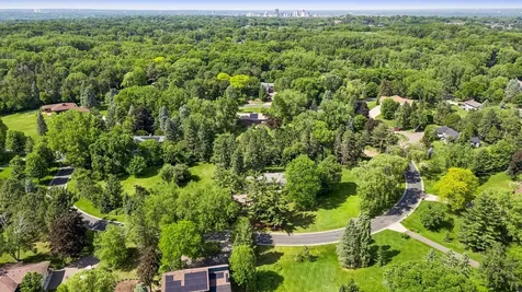 205 Oakview Road West Saint Paul MN 55118