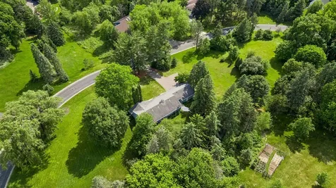 205 Oakview Road West Saint Paul MN 55118