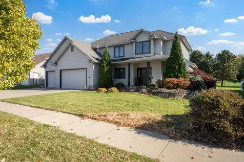 2980 Darcy Drive NE Rochester MN 55906