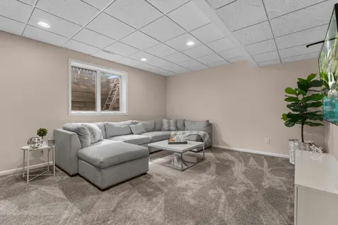 2980 Darcy Drive NE Rochester MN 55906