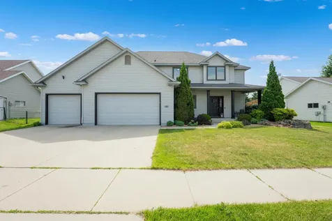 2980 Darcy Drive NE Rochester MN 55906