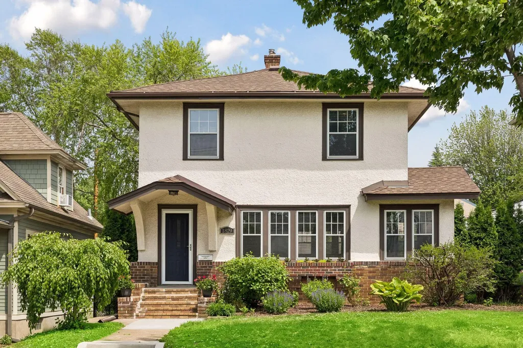 1819 19th Avenue NE Minneapolis MN 55418