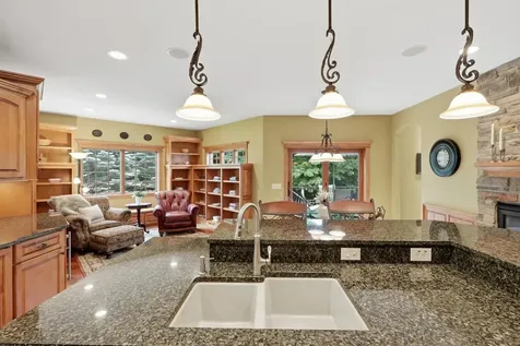 3249 Wilds Ridge NW Prior Lake MN 55372